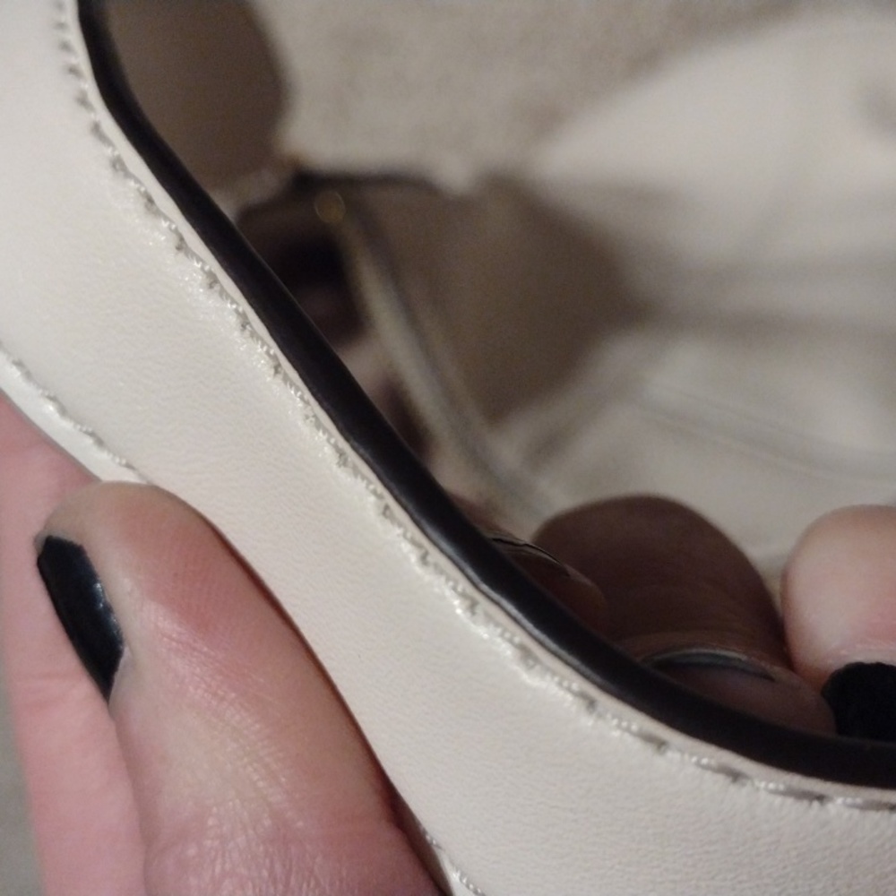 Michael kors purse - Picture 11 of 14